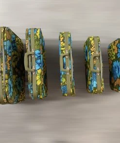 HausOfRex 70s Floral Print Nested Suitcase Set By Bantam Travelware (set Of 5)