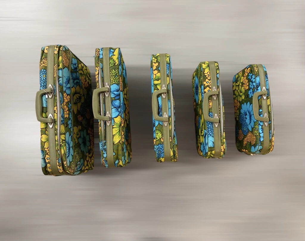 HausOfRex 70s Floral Print Nested Suitcase Set By Bantam Travelware (set Of 5) 1 HausOfRex 70s Floral Print Nested Suitcase Set By Bantam Travelware (set Of 5)