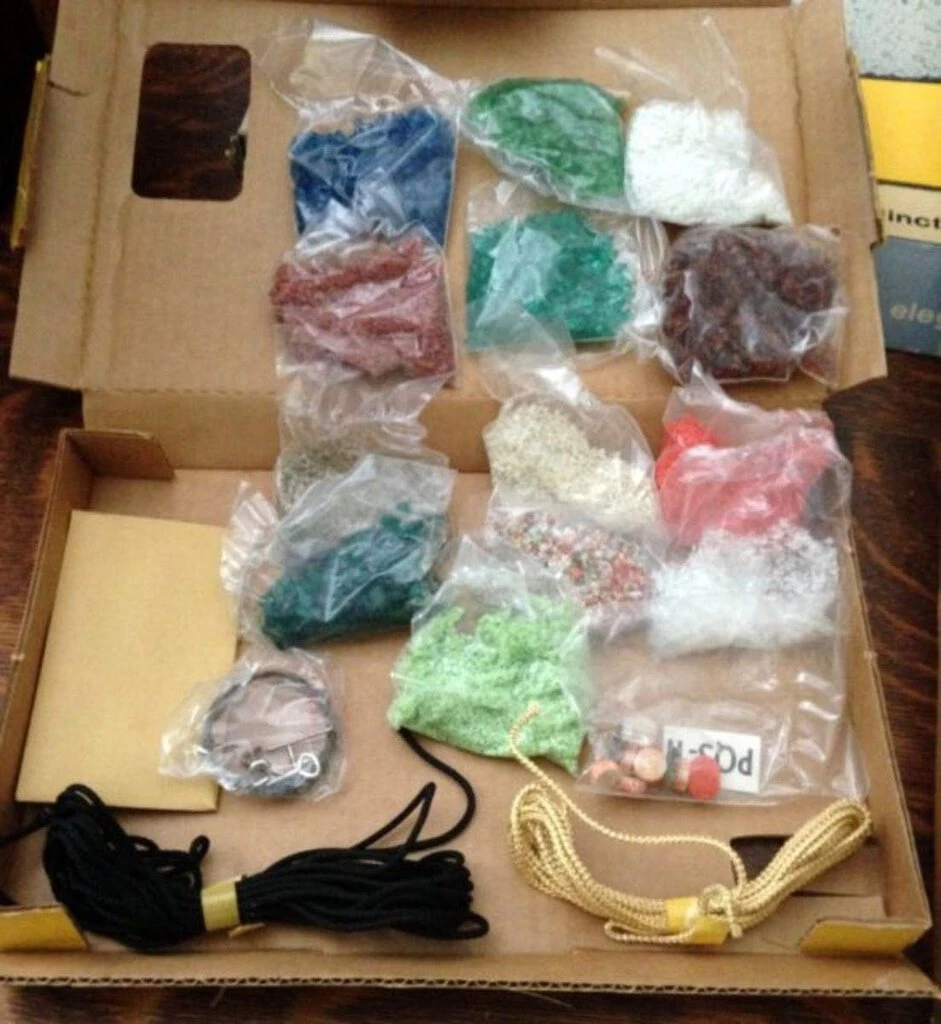 HausOfRex Chesspiece Knights Panels (Pair) Looking Playing Loving 4 HausOfRex Chesspiece Knights Panels (Pair) Looking Playing Loving