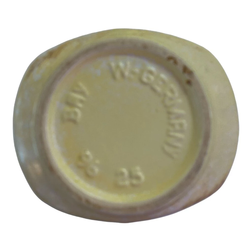 HausOfRex Looking Playing Loving Vintage West Germany Tulip Vase By Bay Ceramic 96/25 3 HausOfRex Looking Playing Loving Vintage West Germany Tulip Vase By Bay Ceramic 96/25