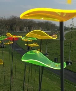 HausOfRex Suncatcher Flower In Colorful Acrylic By The Artist René Hildebrand 11 HausOfRex Suncatcher Flower In Colorful Acrylic By The Artist René Hildebrand