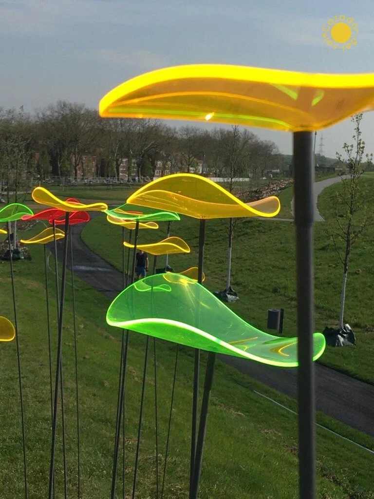 HausOfRex Suncatcher Flower In Colorful Acrylic By The Artist René Hildebrand 6 HausOfRex Suncatcher Flower In Colorful Acrylic By The Artist René Hildebrand