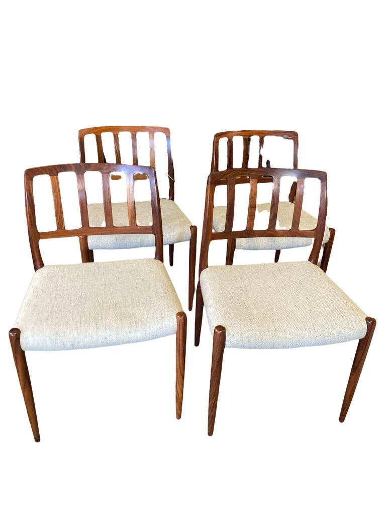 HausOfRex Mid Century Danish Moeller Rosewood Dining Set W/4 Chairs 2 HausOfRex Mid Century Danish Moeller Rosewood Dining Set W/4 Chairs