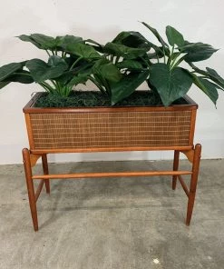 HausOfRex Looking Playing Loving Faarup Mobler Solid Rosewood Danish Modern Planter