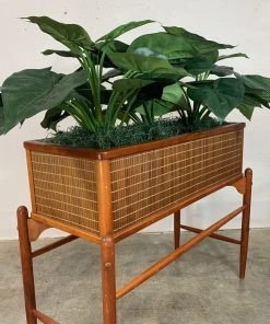 HausOfRex Looking Playing Loving Faarup Mobler Solid Rosewood Danish Modern Planter