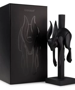 HausOfRex Looking Playing Loving Jumper Medium Figure By Colus Black