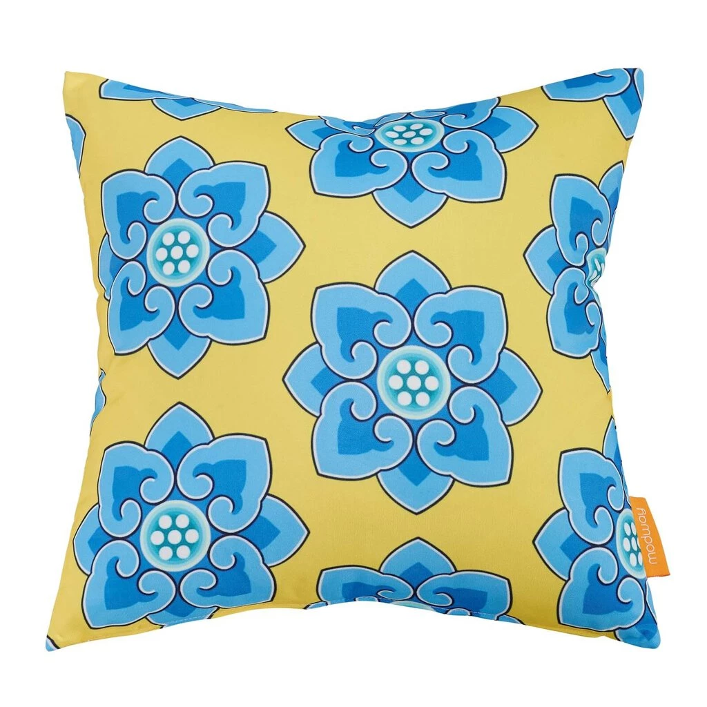 HausOfRex Decor & Accessories Indoor/Outdoor Pillow Cornflower 1 HausOfRex Decor & Accessories Indoor/Outdoor Pillow Cornflower