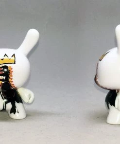 HausOfRex Basquiat 8" Masterpiece Dunny Pez Dispenser Looking Playing Loving